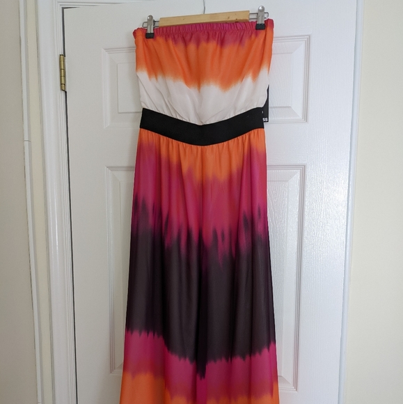 Express Halter dress - Picture 1 of 2